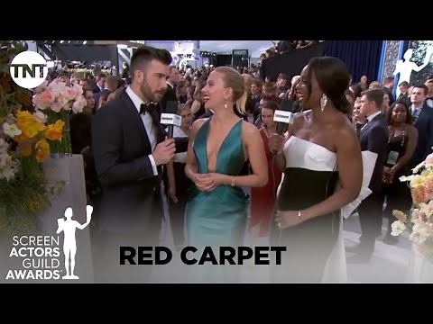 Scarlett Johansson: Red Carpet Interview | 26th Annual SAG Awards | TNT