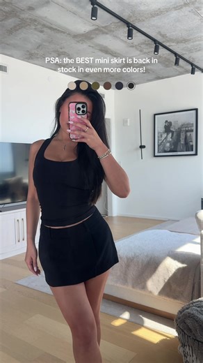 the BEST mini skirt/skort is finally back in stock! 🤭 #miniskirt #miniskirtoutfit #skortoutfit #aritziatryon #aritziaoutfits