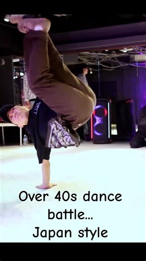 This is what breaking at 40 looks like... in Japan. Japanese breaking OGs. #breakdance #bboy