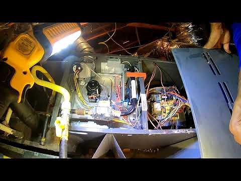 "3 Blinks & No Heat? Troubleshooting Guide for Your Goodman Furnace ❄️🔥 HVAC Expert Secrets!