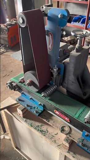 Flat Deburring, Sanding & Polishing Machine for Stamped and Laser Cut Parts