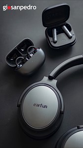 EarFun’s current lineup caters to various listeners, from commuters seeking solid ANC to gym-goers needing secure earbuds and casual users wanting good sound at a nice price. The Air Pro 4i, Clip, and Tune Pro offer modern features with an approachable vibe. The EarFun Air Pro 4i is the “everyday premium without the premium price” option. Lightweight, comfortable, and tuned with EarFun’s signature sound, it features clear vocals, tight bass, and effective ANC. Battery life is solid, controls are