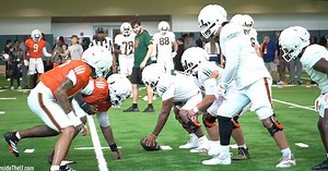 VIDEO: Offensive line vs. defensive line in spring practice drills