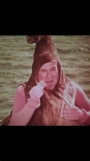 Do you remember those crazy Fig Newton commercials from the 60s and 70s? | Daily Historical Pictures and Videos