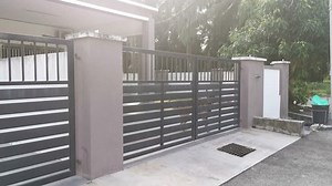 Big Dog Jumping Around Entrance Gate Stock Footage Video (100% Royalty-free) 1098576279 | Shutterstock