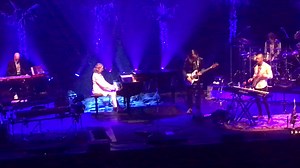 If Everyone Was Listening......Crime of the Century (1974) If everyone was listening, you know There'd be a chance that we could save the show Who'll be the last clown, to bring the house down? Oh no, please no, don't let the curtain fall #SupertrampsRogerHodgson #supertramp #CrimeOfTheCentury | Roger Hodgson