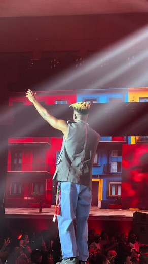 Apass Live Concert: Experience Wuuyo Performance