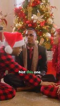 Merry Christmas ya filthy animals! Keep God first🙏🏼 After that stream “FUHGEDDABOUT CHRISTMAS”🤌🏼