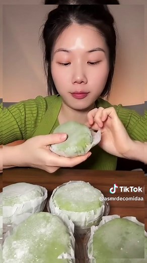 Lady Exotic ASMR Mukbang: Gordura da Neve 7 Refeição