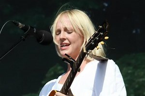 Laura Marling announces UK comeback tour