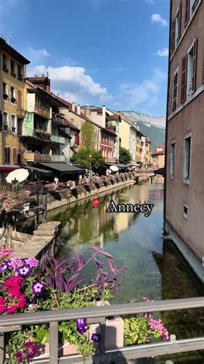 J’aime tellement cette ville 🥺✨#annecy #vacancesenfamille #realistic #hautesavoie #pourtoi