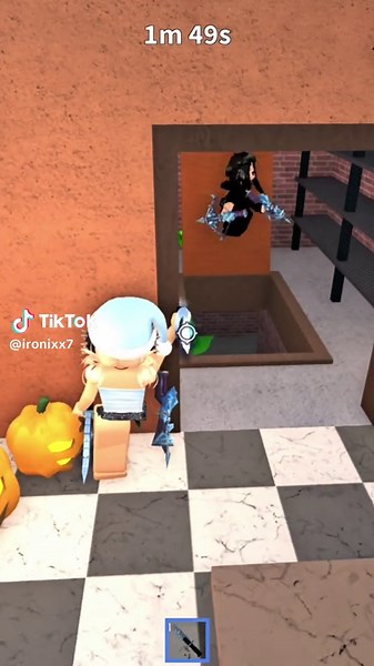 BEATING A TOXIC PLAYER INMM2 🤡 #mm2 #roblox #fyp #toxic #beatingtoxicplayer