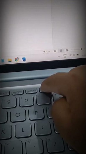 🔴CARA SCREENSHOT DI LAPTOP‼️ #belajarkomputer #tipslaptop #laptopterbaru #pemula #fypシ