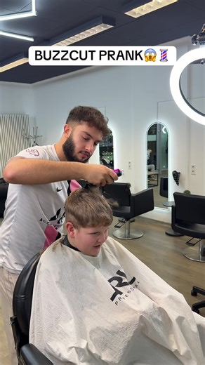 BUZZCUT PRANK😱💈 #barber #friseur #prank #buzzcut