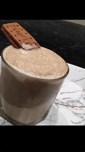 A delicious shake that will beat the heat. #trending #food #recipe #chocolate #chocolateshake #ch...