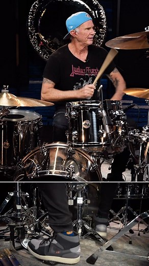 133K views · 3.9K reactions | Give It Away // Chad Smith論 @drumeoofficial @chadsmithofficial @chilipeppers #drumeo #chadsmith #redhotchilipeppers #rhcp #drums #drummer #drumming #drumstagram #instagroove #drumlife #giveitaway #90s | Brandon Toews | Facebook