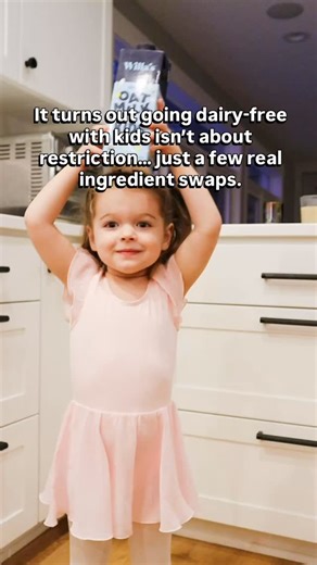 If your kids are lactose intolerant, going dairy-free doesn’t have to mean feeling like you’re missing out, just a few real ingredient swaps. When the food tastes good, kids are happy, and parents can feel confident about what’s on the table, that’s when healthy habits actually stick. Small swaps. Real ingredients. Happier mealtimes for everyone. 💛 | Willa's