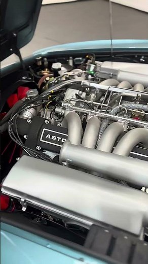 1971 - Aston Martin DBS V8 Manual