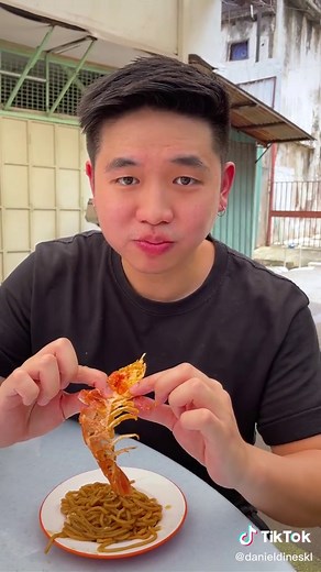 Uncle's Authentic Fresh Water Prawn Noodles Recipe