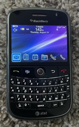 Blackberry Notifier-UFO Notification Ringtone - Bold 9900