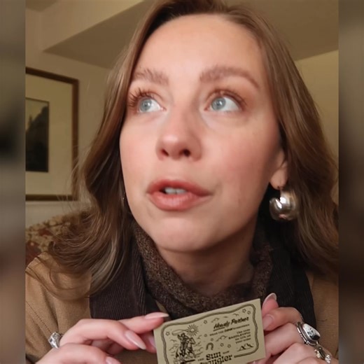 838K views · 18 reactions | It’s more than paper—it’s a personal connection in a polished package. | VistaPrint | Facebook