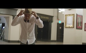 Pharrell Williams - Happy (1小时版)