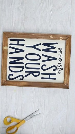 Make a reverse canvas in minutes with HTV and your Cricut machine! #cricut