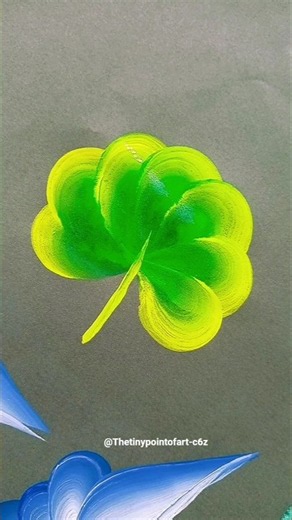 Simple acrylic leaf painting technique☘️✨ #art #creativeart #painting #onestrokeart #shorts