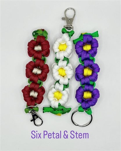 Six Petal Flower Keychain - Etsy