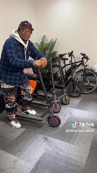 Electric Scooter: Commuting and Fun in Style