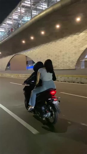 Explore the Vario 125: Features and Performance