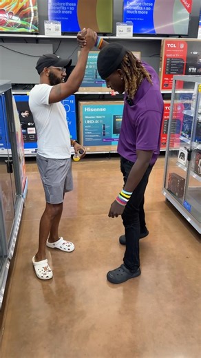 Bro was ready to take things to the next level 😂 #stackupmac #prank #funny