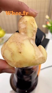 565K views · 2K reactions | Un duo plein d’énergie : gingembre & poire ! ⚡| La douceur de la poire rencontre le peps du gingembre pour un jus tonique, naturel et ultra savoureux. | Parfait pour stimuler ton énergie et booster ton bien-être au quotidien ! |#JusNaturel #Gingembre #Poire #HealthyDrink #ÉnergieNaturelle #Détox #JusMaison #BienÊtre #Santé #BoissonVitamines #Viral #Tendance | Whee.fr | Facebook