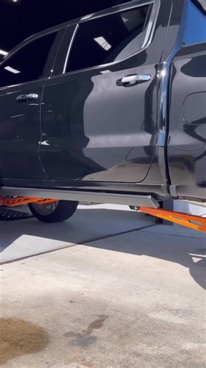 2022 GMC 1500 • 7-9” @McGaughys lift. • McGaughys Upper Arms. • McGaughys Traction Bars. Installed by @extreme_performance ——— #McGaughys | McGaughy's Suspension