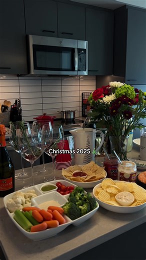 This Christmas looked a little different for my family, and I as we lost our patriarch earlier this month, but we managed to make it through and have a heartwarming, festive time. 🤍🎄 grateful to God for traveling mercies to my New Jersey and Maryland family that got them to Virginia safely. Wishing my online community/friends a very happy and blessed holiday! And please hug your family members and loved ones a little tighter this year, you never know when your last moments with them will be. �