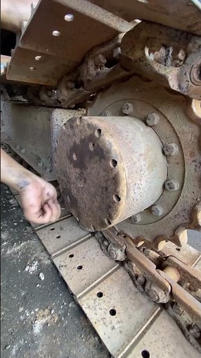 Mini excavator final drive service and repair