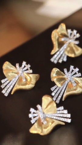 18K Gold Diamond Bow Knot Earrings | Handmade Luxury Gift for Her | Elegant Jewelry With a Radiant Shine and Textured Design - Etsy