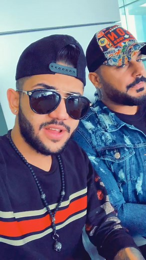 Nikolas Sax pe TikTok