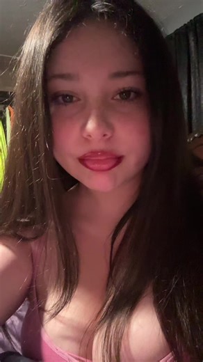 ? (@yyyyzzzii)’s videos with Original Sound - Unknown