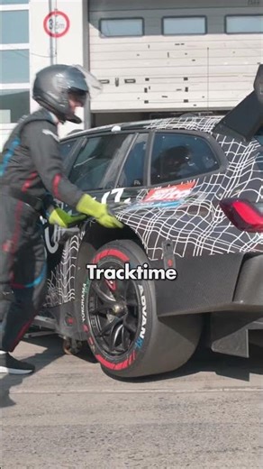 This is what it's like to drive the fastest station wagon in the world 😂 #nürburgring #bmwm3 #sta...