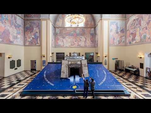 Luceros y Penumbras - The World's Largest Pop-Up Book
