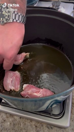 Simple quick cheep healthy dinner for 5 people under $25 or at least Close. #cheepeats #quickdinner #cheepdinner #familymeal