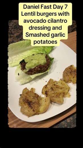 Delicious Daniel Fast Lentil Burgers Recipe