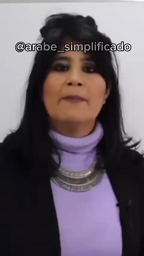 Professora Cláudia Assaf no TikTok