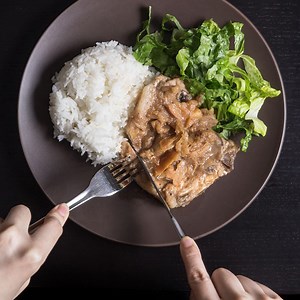 20K views · 35 reactions | Quick & easy 1-minute pressure cooker pork chops & homemade applesauce. Perfect simple dinner for those hectic nights!  Recipe: www.pressurecookrecipes.com/pressure-cooker-pork-chops-applesauce | Amy + Jacky - Pressure Cook Recipes | Facebook