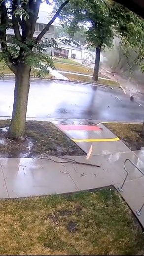 Spectacular Lightning Strikes ⚡️ | America Alerts