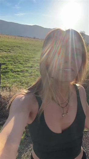 with a side of heel click🍀