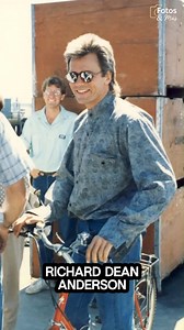 433K views · 23K reactions | Hoy celebramos al ícono que marcó una generación Richard Dean Anderson cumple años y su legado sigue intacto | Fotos y mas | Facebook