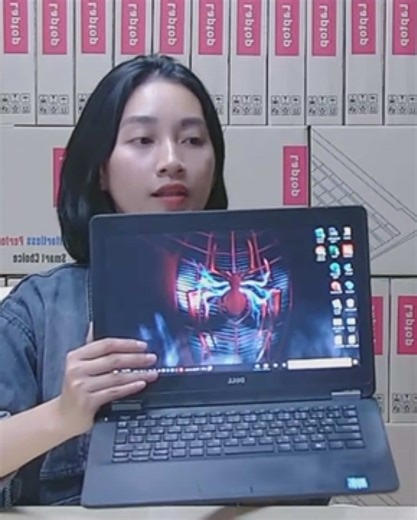 Dell Latitude E7270: Affordable Core i5 Laptop