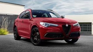 2022 Alfa Romeo Stelvio - MotorTrend